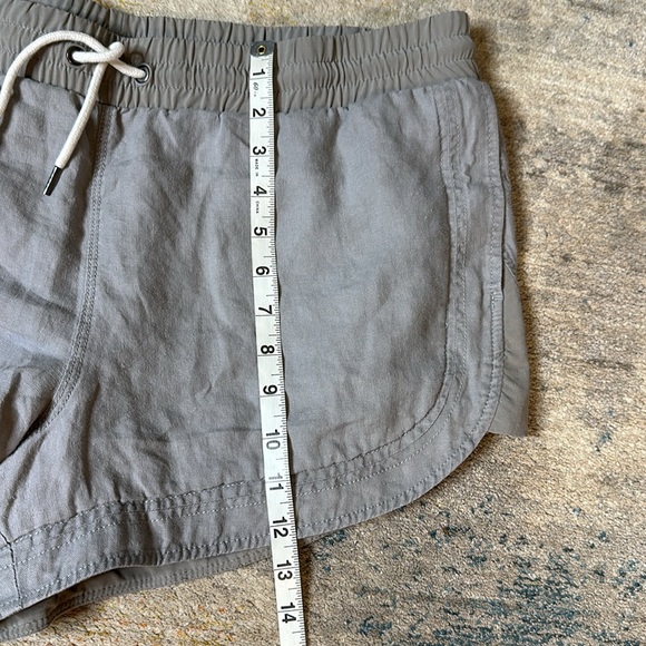 Athleta Bali Linen Shorts Gray sz. 16 EUC - Picture 6 of 8